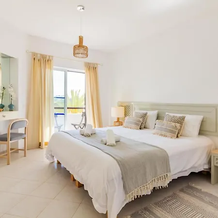 Albufeira Family Holidays With Pool View Exterior photo