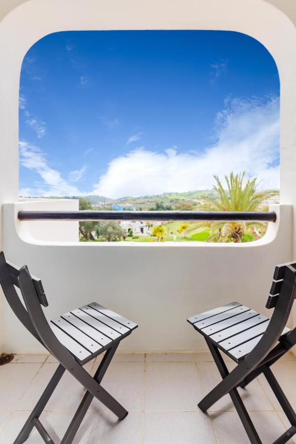 Apartment Family Holidays With Pool View Albufeira
